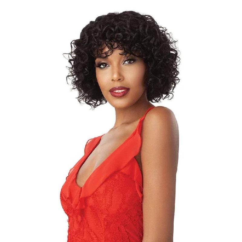 Human - hair wig with a wavy texture for a beachy and relaxed lookOutre Fab & Fly 100% Human Hair Wig - HH Venus