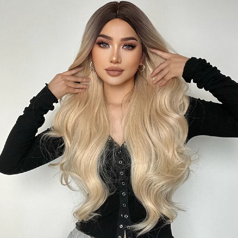 Colored wig with a straight texture for a sleek and minimalist look21 Inches Light Sandy Blonde Layered Soft Curl Synthetic Wig