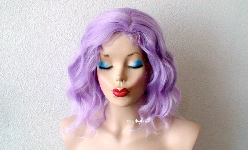 Colored wig with a purple - violet shade for a regal and elegant look16" Pastel Lavender Ombre Short Wavy Hairstyle Wig