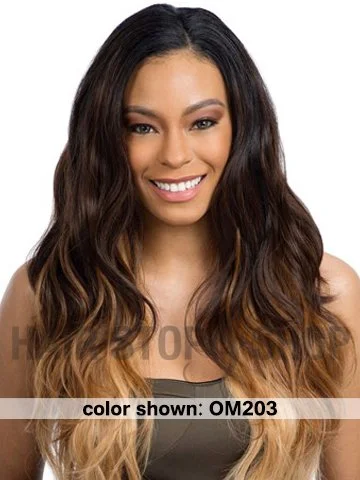 Blonde braided wigs for a trendy and sun - kissed appearanceModel Model Pose Peruvian Bundle Wave - BODY 7pc