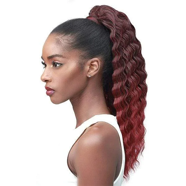 Blonde - colored ponytails for a sun - kissed and trendy lookBobbi Boss Miss Origin Tress Up Human Hair Blend Ponytail - MOD028 CRIMP CURL 18"