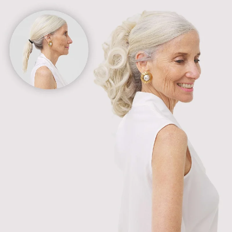 Ponytails with a side - swept bang for a flattering and stylish lookJuvaBun Claw Clip Ponytail Extension 12''