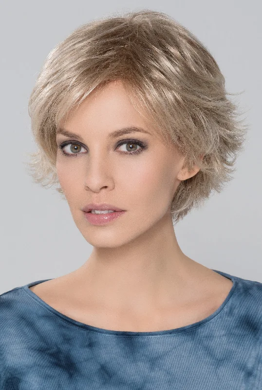 Short wig with a gradient color for a modern and stylish appearanceEllen Wille Wigs - Date Large