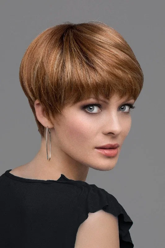 Short wig for daily office wear with a professional lookEnvy Wigs - Jo Anne