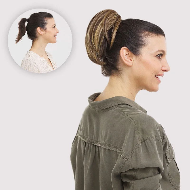 Ponytails for a gym workout with moisture - wicking propertiesJuvaBun Claw Clip Straight Ponytail Extension