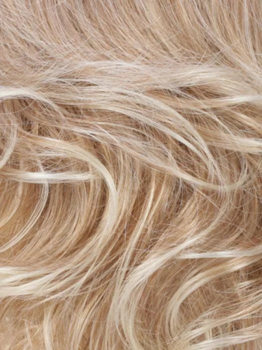 RTH613/27 | Light Auburn With Pale Blonde Highlights & Pale Blonde Tipped Ends