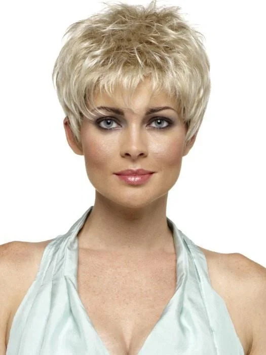 Petite short wig designed for a more delicate framePenelope Petite | Synthetic Wig by Envy