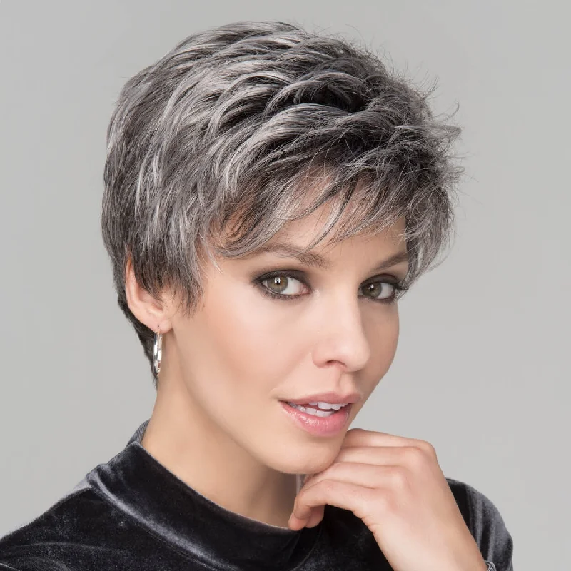 Short wig with a blunt bob cut for a modern and sleek styleSpring Hi by Ellen Wille (Lace Front-Mono Crown Wig)