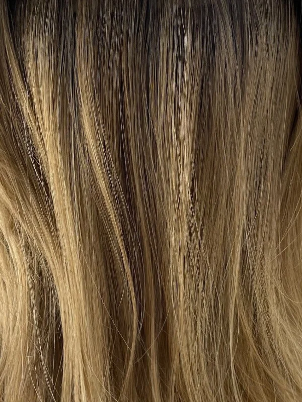 Desert Sand-R | A natural blend of warm rich blond and cool light blond + medium brown root