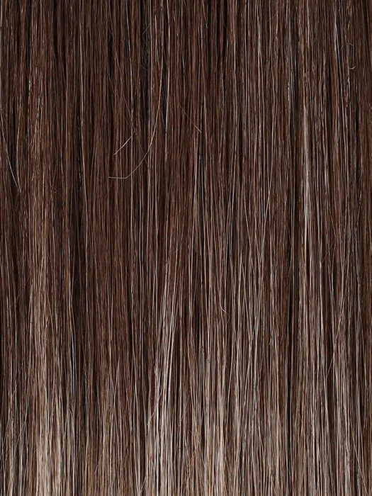 S8-18/26RO FAWN| Rich dark roots blend beautifully with honey and platinum blond hues both natural and timelessly cool in this cascading colour