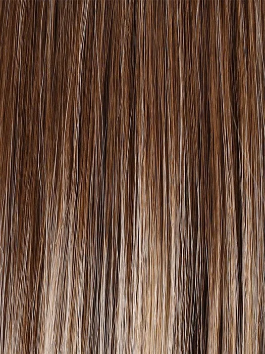 S14-26/88RO SUNSHINE| medium brunette roots fade to warm, honey blond hues at the ends creating a naturally sun-kissed look