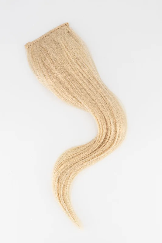 Blonde - colored ponytails for a sun - kissed and trendy lookLight Blonde 20inch Clip in Ponytail