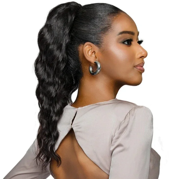 Clip - on ponytails for a quick and convenient hair changeBoss Bundle Human Ponytail Loose Deep 18" BNP-LD18