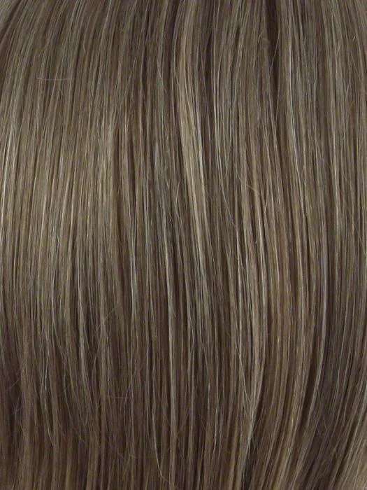 ALMOND BREEZE | A medium Ash Blonde with Champagne Blonde highlights