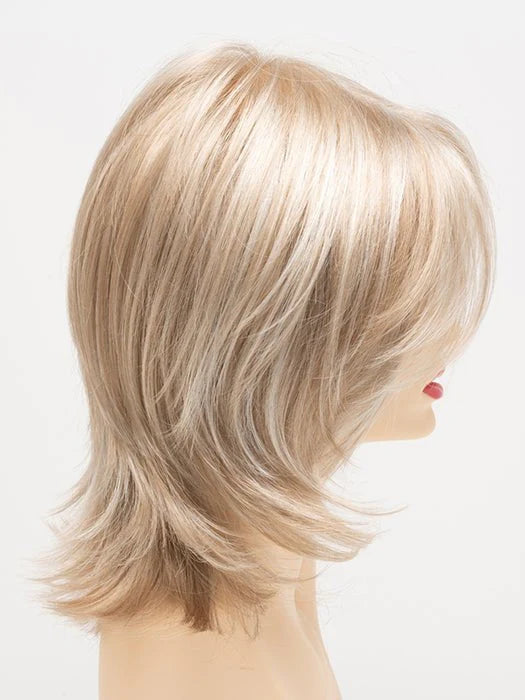 LIGHT BLONDE | 2 toned blend of Creamy Blonde with Champagne highlights