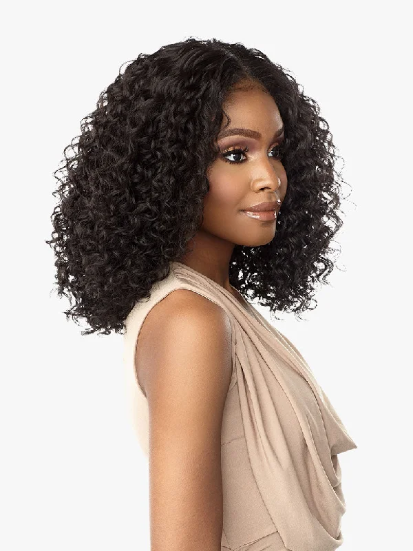 Medium - length wig with a 180 - density for a full and thick appearanceSensationnel Cloud 9 Pre-Plucked 13x6 HD-Lace Front Wig Leena